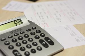 Taxe PFA in sistem real vs. norma de venit: ce trebuie sa stiti in 2024